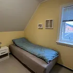 Stort Hus Ved Sjokanten