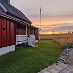 Stort Hus Ved Sjokanten Villa Karlsøy