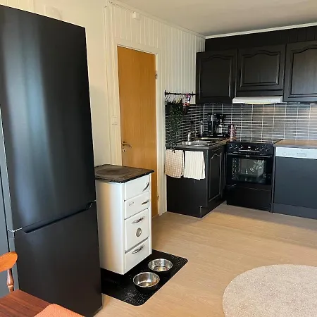 Stort Hus Ved Sjokanten