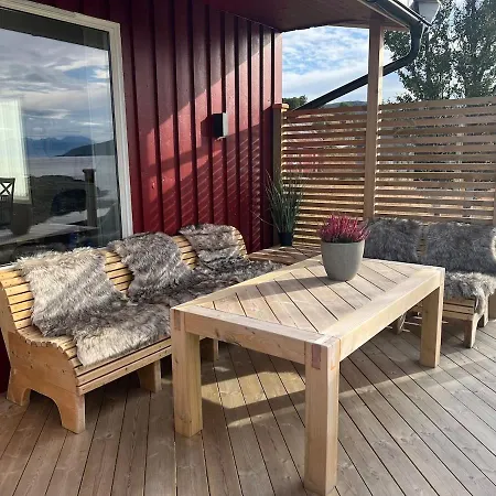 Stort Hus Ved Sjokanten Villa *