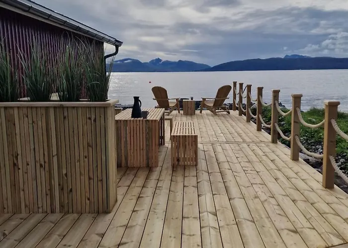 Stort Hus Ved Sjokanten Villa