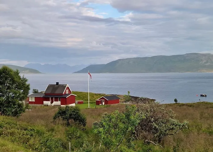 Villa Stort Hus Ved Sjokanten